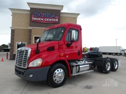 Used 2016 Freightliner Cascadia 125 Day Cab in Pharr, Texas