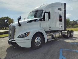 New 2024 Kenworth T680 Sleeper in LC – Fort Pierce Florida