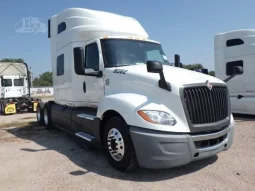 Used 2020 International LT Sleeper in Alamo, Texas