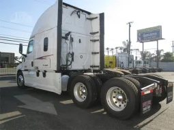 Used 2020 Freightliner Cascadia 126 Sleeper in Fontana, California