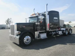 Used 2021 Peterbilt 389 Sleeper in Fontana, California