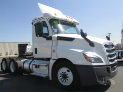 Used 2019 Freightliner Cascadia 126 Day Cab in Fontana, California