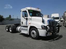 Used 2017 Freightliner Cascadia 125 Day Cab in Fontana, California