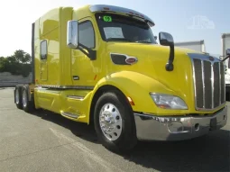 Used 2019 Peterbilt 579 Sleeper in Fontana, California