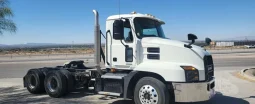 Used 2022 Mack ANTHEM 64T Day Cab in Manuel Pardo El Paso Texas