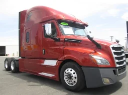 Used 2020 Freightliner Cascadia 126 Sleeper in Fontana, California