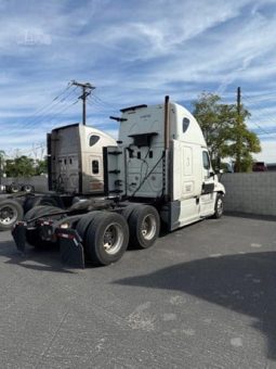 Used 2015 Freightliner Cascadia 125 Sleeper in Fontana, California