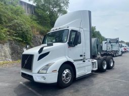 Used 2019 Volvo VNL64T300 Day Cab in North Bergen New Jersey