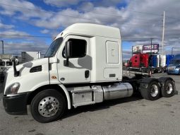 Used 2018 Freightliner Cascadia 113 Sleeper in North Bergen New Jersey