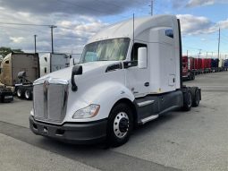 Used 2019 Kenworth T680 Sleeper in North Bergen New Jersey