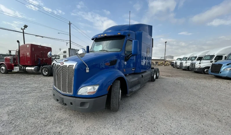 
								Used 2019 Peterbilt 579 Sleeper in Houston Texas full									