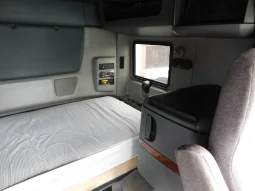 Used 2019 International LT Sleeper in St Elizabeth New Jersey