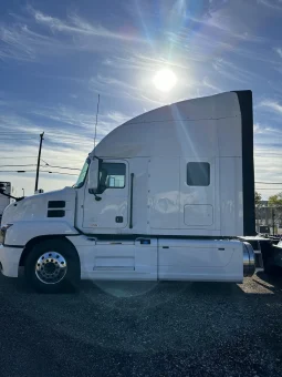 Used 2020 Mack ANTHEM Sleeper in Houston Texas