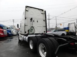 Used 2019 Freightliner Cascadia Sleeper in St Elizabeth New Jersey