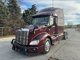 Used 2021 Peterbilt 579 Sleeper in Portage Indiana