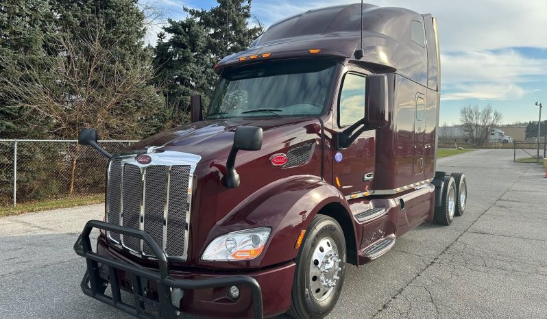 
								Used 2021 Peterbilt 579 Sleeper in Portage Indiana full									