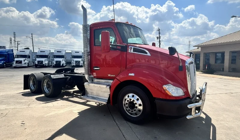 
								Used 2016 Kenworth T680 Day Cab in Houston Texas full									