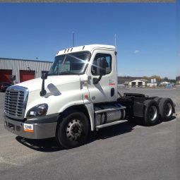 Used 2016 Freightliner Cascadia Day Cab in Shippensburg Pennsylvania