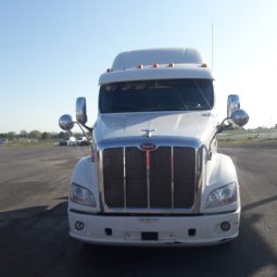 Used 2014 Peterbilt 587 Sleeper in Shippensburg Pennsylvania