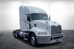 Used 2016 Mack CXN Sleeper in Miami Florida