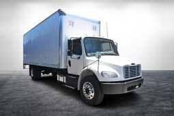 Used 2015 Freightliner M106 Box Truck in Miami Florida