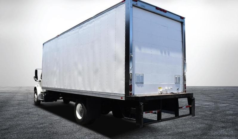 
								Used 2015 Freightliner M106 Box Truck in Miami Florida full									