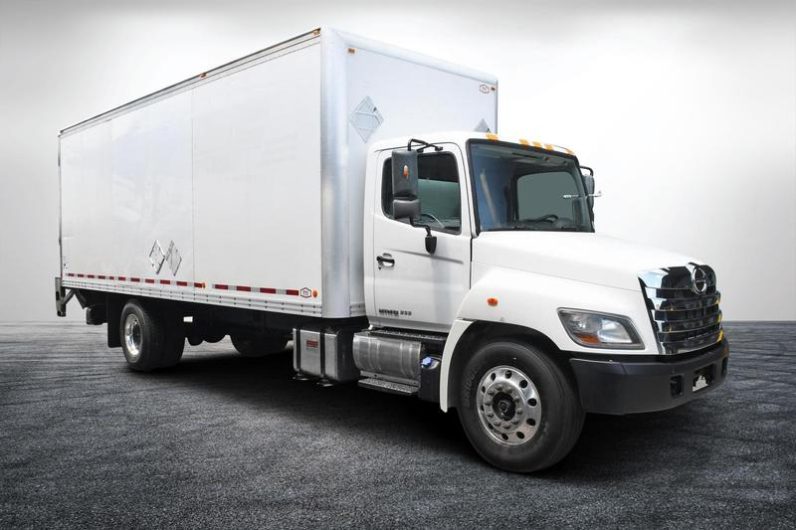 
								Used 2018 Hino 268 Box Truck in Miami Florida full									