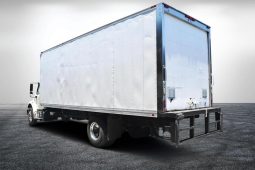 Used 2015 Freightliner M106 Box Truck in Miami Florida