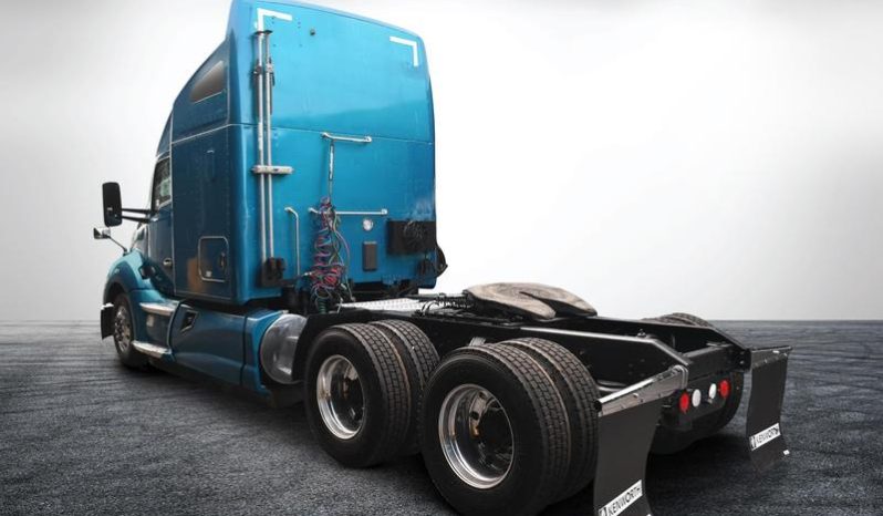 
								Used 2017 Kenworth T600 Sleeper in Miami Florida full									