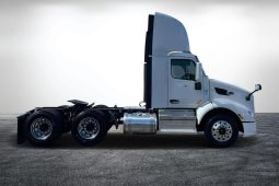 Used 2020 Peterbilt 579 Day Cab in Miami Florida