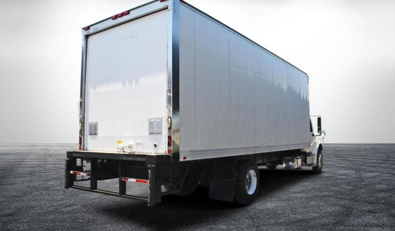 
								Used 2015 Freightliner M106 Box Truck in Miami Florida full									