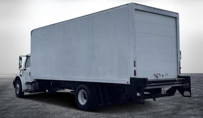 
								Used 2018 Freightliner M106 Box Truck in Miami Florida full									