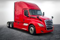 Used 2020 Freightliner Cascadia Sleeper in Miami Florida