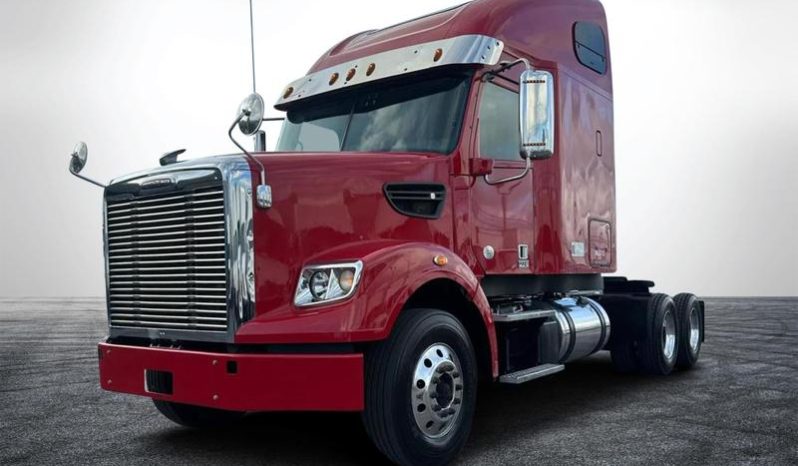 
								Used 2018 Freightliner 122SD Sleeper in Miami Florida full									