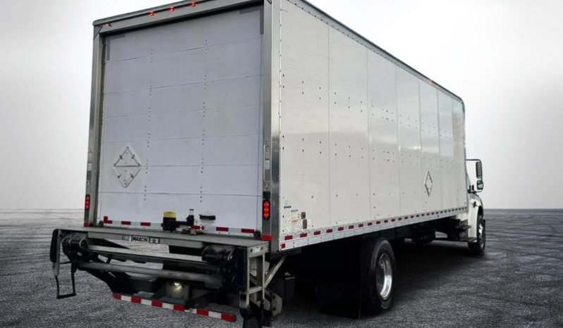 
								Used 2015 Freightliner M106 Box Truck in Miami Florida full									