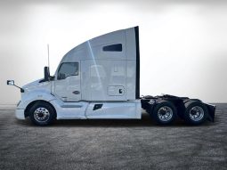 Used 2020 Kenworth T600 Sleeper in Miami Florida