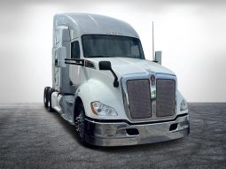 Used 2018 Kenworth T600 Sleeper in Miami Florida