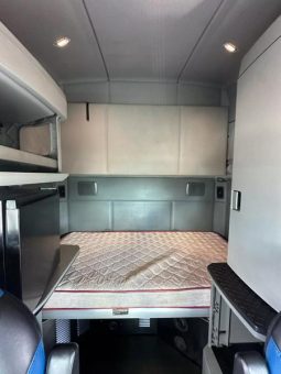 Used 2018 Kenworth T600 Sleeper in Miami Florida