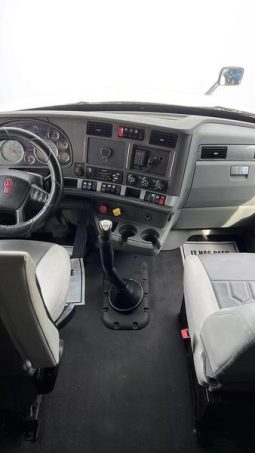 Used 2018 Kenworth T600 Sleeper in Miami Florida