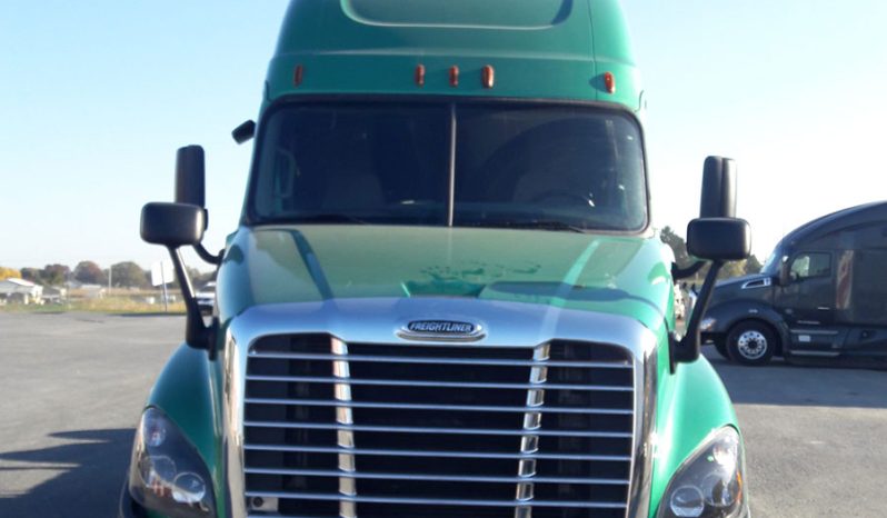 
								Used 2018 Freightliner Cascadia Sleeper in Shippensburg Pennsylvania full									