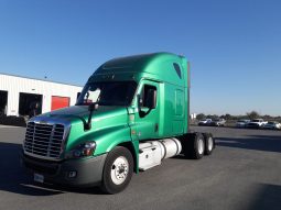 Used 2018 Freightliner Cascadia Sleeper in Shippensburg Pennsylvania