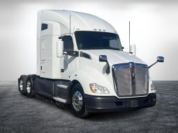 Used 2022 Kenworth Conventional 1 Sleeper in Miami Florida