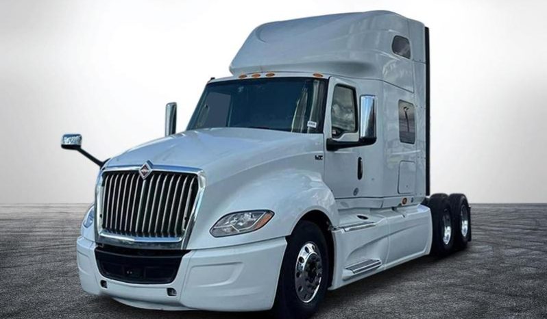 
								Used 2018 International LT 625 Sleeper in Miami Florida full									