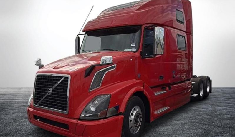 
								Used 2017 Volvo VNL Sleeper in Miami Florida full									