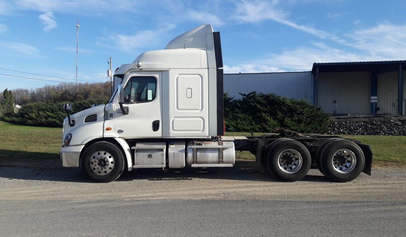 
								Used 2018 Freightliner Cascadia Sleeper in Shippensburg Pennsylvania full									