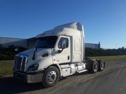 Used 2018 Freightliner Cascadia Sleeper in Shippensburg Pennsylvania