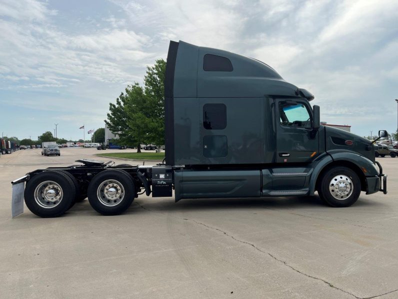 
								Used 2020 Peterbilt 579 Sleeper in Florence South Carolina full									