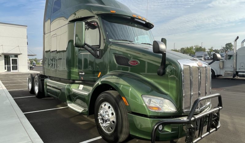 
								Used 2020 Peterbilt 579 Sleeper in Jeffersonville Indiana full									