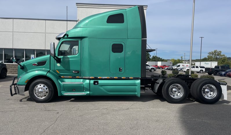 
								Used 2021 Peterbilt 579 Sleeper in Tipp City Ohio full									