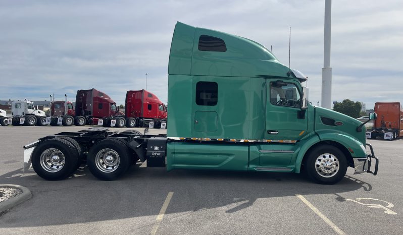 
								Used 2021 Peterbilt 579 Sleeper in Tipp City Ohio full									